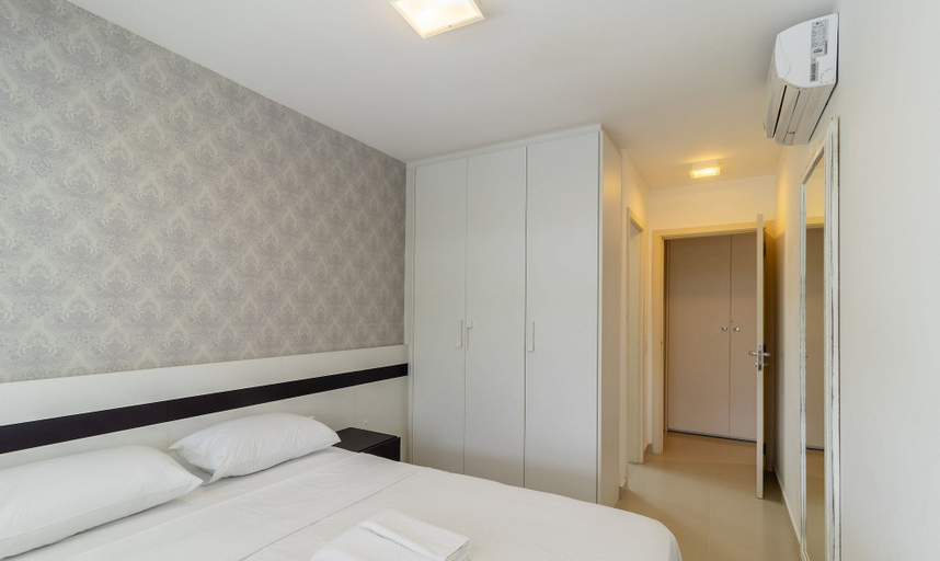 Room, Apt in Resort 200m From the Beach Floripa Mhe0213, Florianopolis