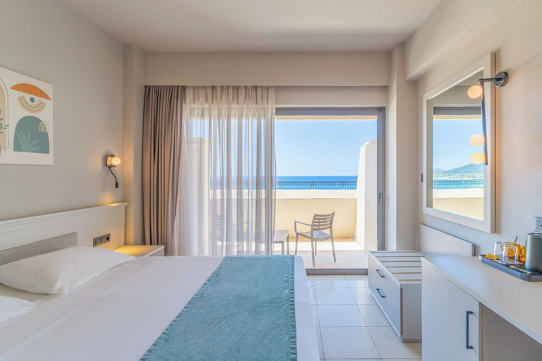 Bedroom 4, Sol Cosmopolitan Rhodes - All inclusive, South Aegean