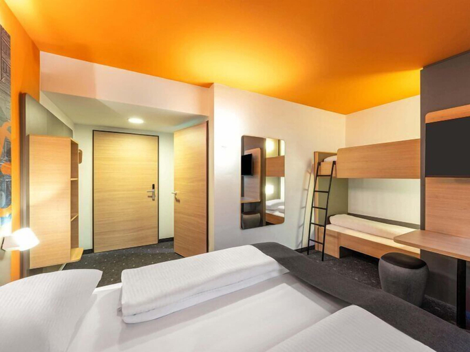 Bedroom 3, B&B HOTEL Hagen, Hagen