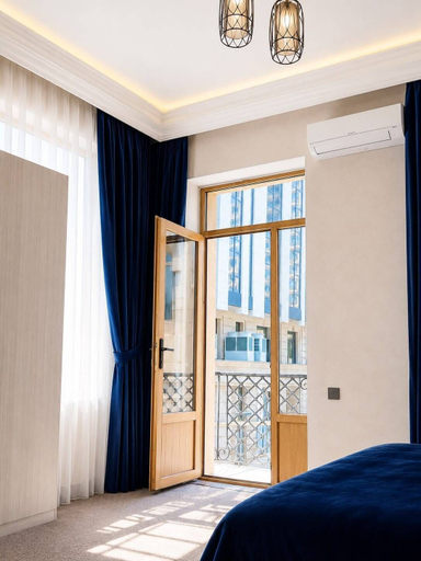 Room 2, Central Way Baku, Baku