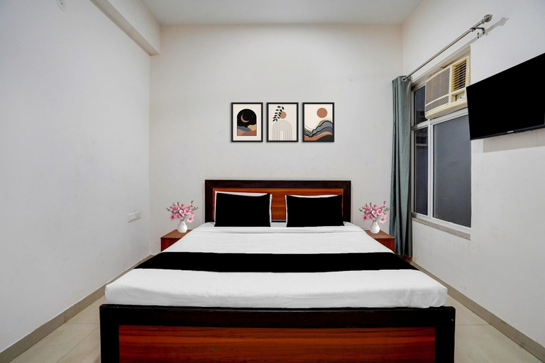 Room 3, Classic The Urban, Gautam Buddha Nagar