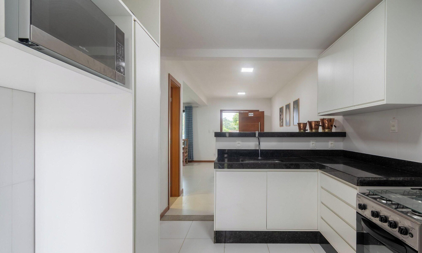 Private kitchen, House in Cond. W/pool, 500 m From the Sea Atp0001, Porto Seguro