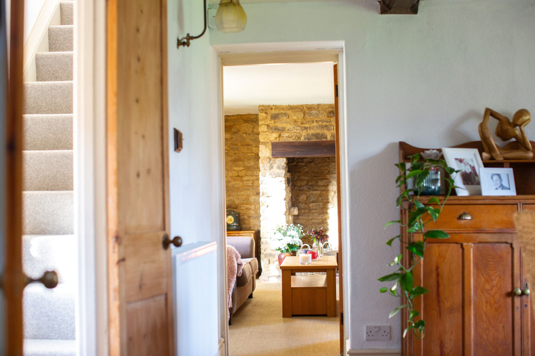 Interior 3, 17th Century Farmhouse - Near Silverstone Circuit, Northamptonshire