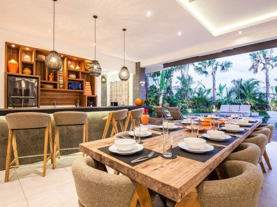 4, VILLA 15 · Stunning 6 BR Villa 400m to Beach, Badung