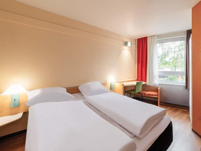 Bedroom 3, B&B HOTEL Essen-Hbf, Essen