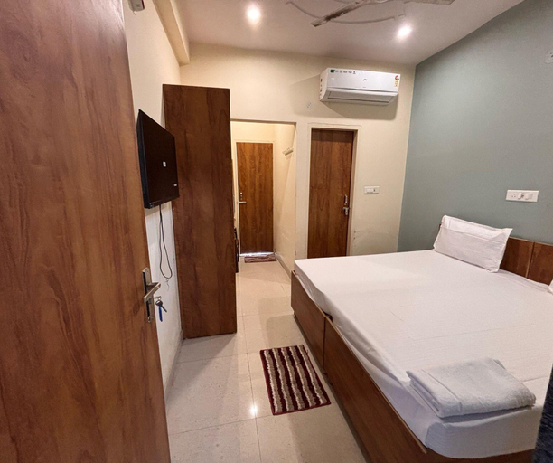 Room 3, Ollection O Sector 95B Gurgaon, Gurgaon