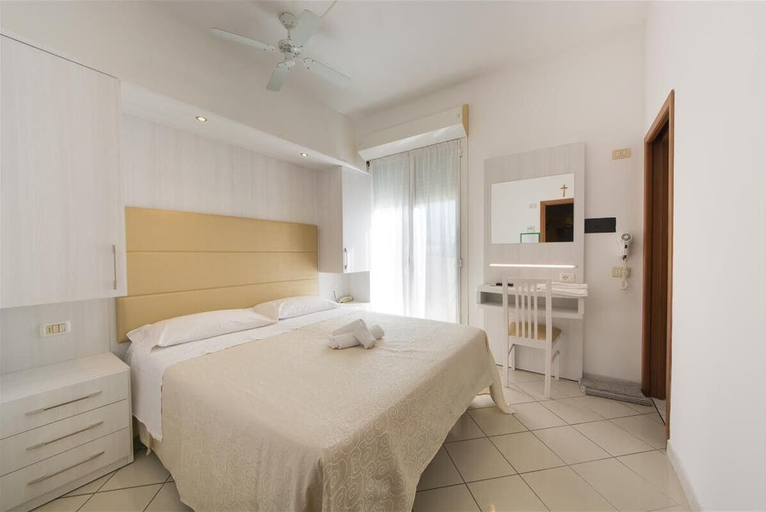 Room 3, Cà d'Oro, Rimini