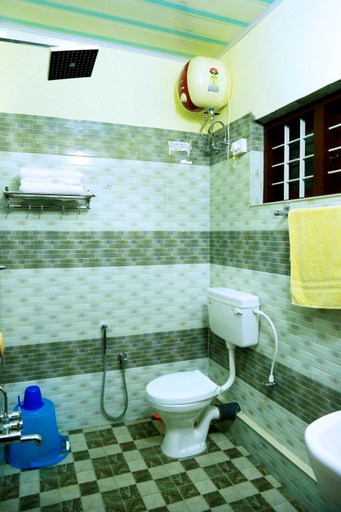 Bathroom 5, Elroy Homestay, Wayanad