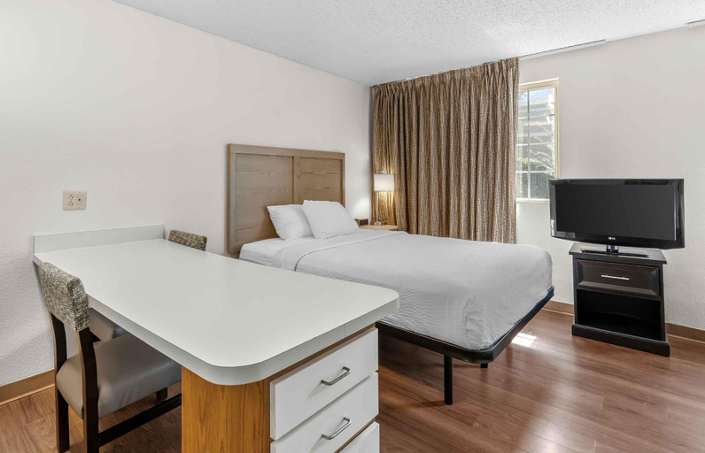 Bedroom 3, Extended Stay America Suites Dallas Plano Parkway, Collin