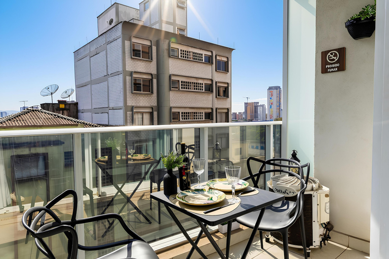 Porch, Moderno com AC piscina e academia, São Paulo