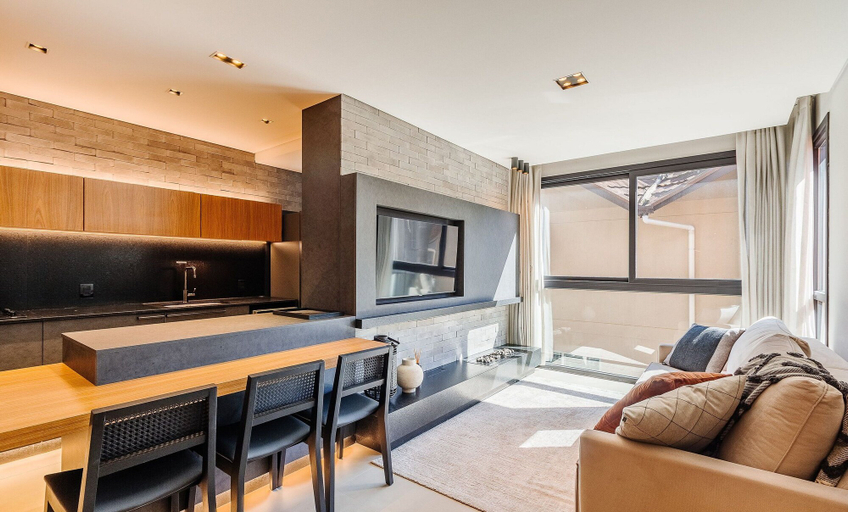Living area 5, Apartment in the Center Near Rua Coberta Dlh0303, Gramado