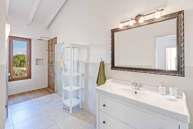 Bathroom 4, CAN GUSTI, Baleares