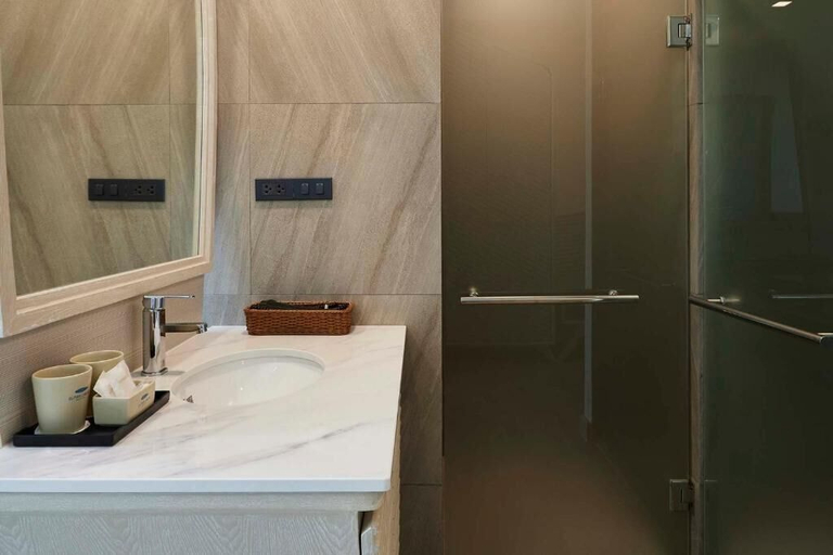 Bathroom 4, Elmas Design Cha Am Hotel, Cha-Am