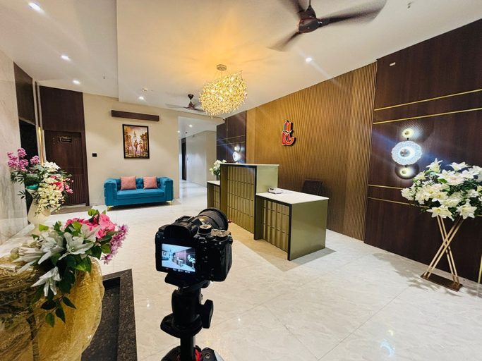 Lobby 5, Grand Dularia, Nagpur