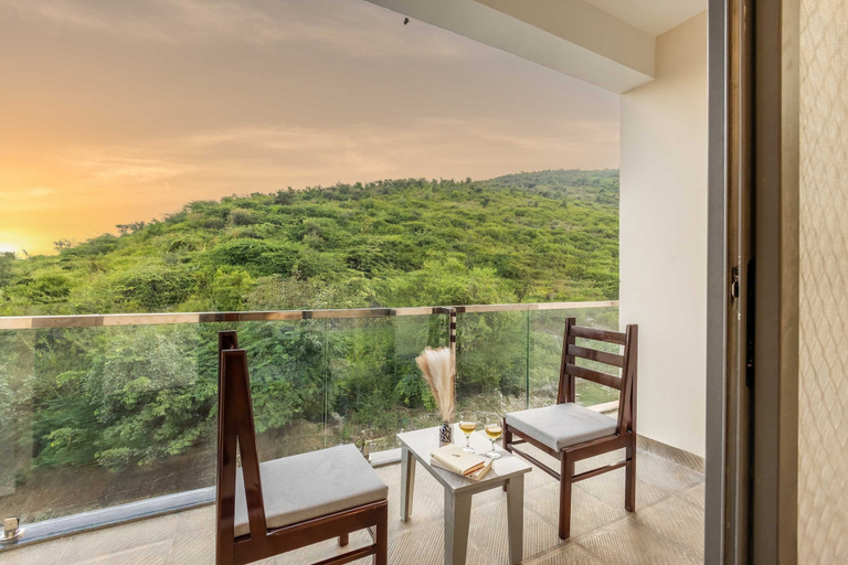 Room 4, Comfy 2bhk at Lakecity Apartments by Viraalay, Udaipur