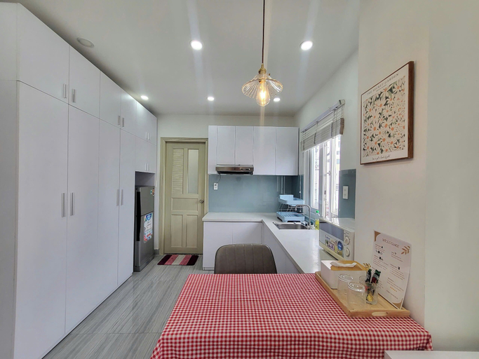 In-room dining 2, PIN Duy Tan, Phú Nhuận