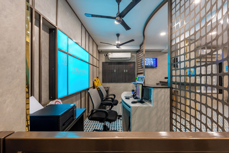 Lobby 2, Season 4 Residences T Nagar US Biometric, Chennai