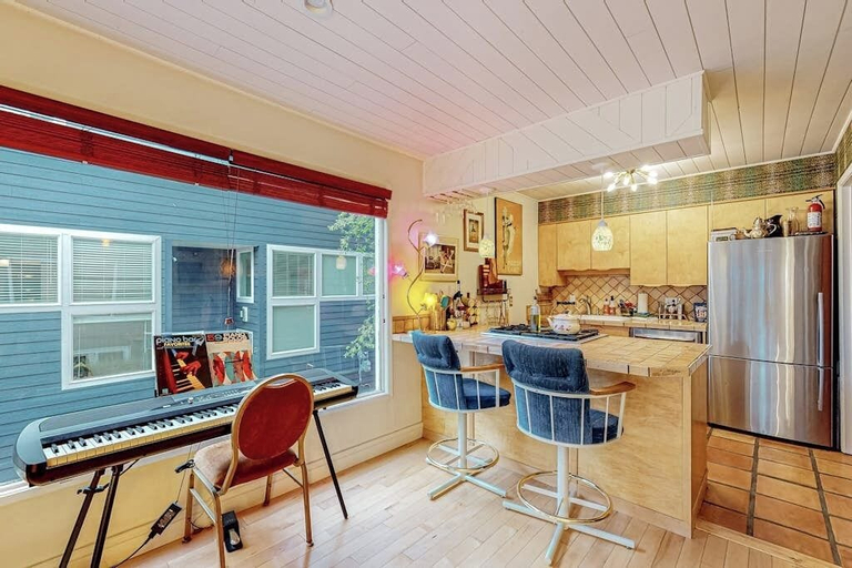 Interior 4, One-bedroom Loft in Anchorage's Bootlegger Cove, Anchorage