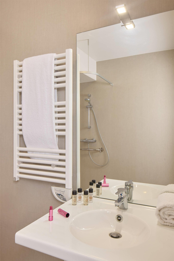 Room 2, Quality Aparthotel St-Quentin en Yvelines, Yvelines