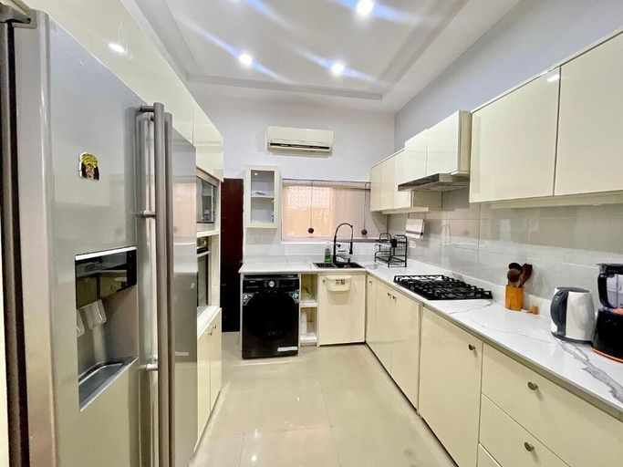 Private kitchen 4, Wii Apartments and Suites, IbadanNorth