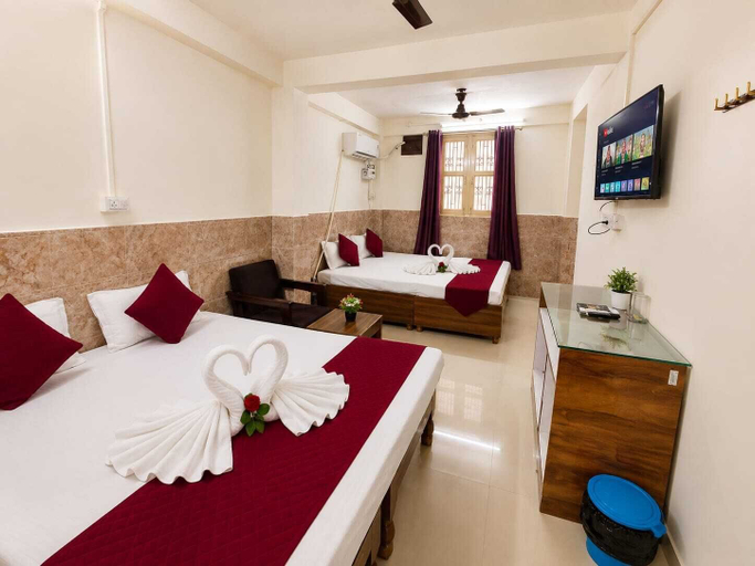 Room 3, Krishna Inn Durgakund, Varanasi