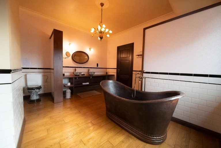 Bathroom 5, Villa Clementine, Oost-Vlaanderen