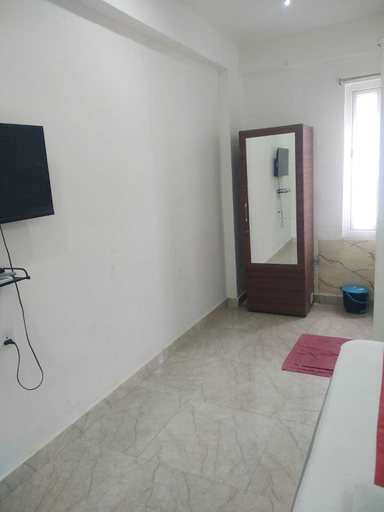 Room 3, Sakas Manor Guest Rooms, Ranga Reddy