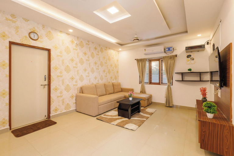 Living area 2, Airavati Villa by Stayjade Pvt Pool1hr HSR 3bhk, Krishnagiri