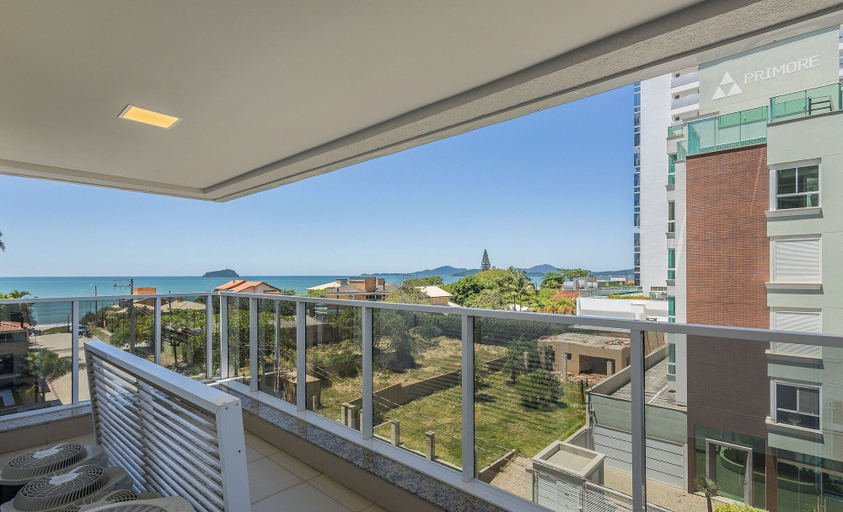 Property grounds, Apt w/ BBQ and View 100 m From the Beach Ltt0401, Piçarras