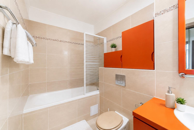 Bathroom 5, Adora Park Signature Stay Free Parking, Arad