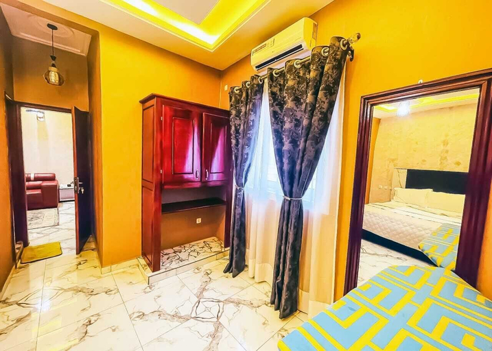 Room 2, BISSO HOTEL, Wouri