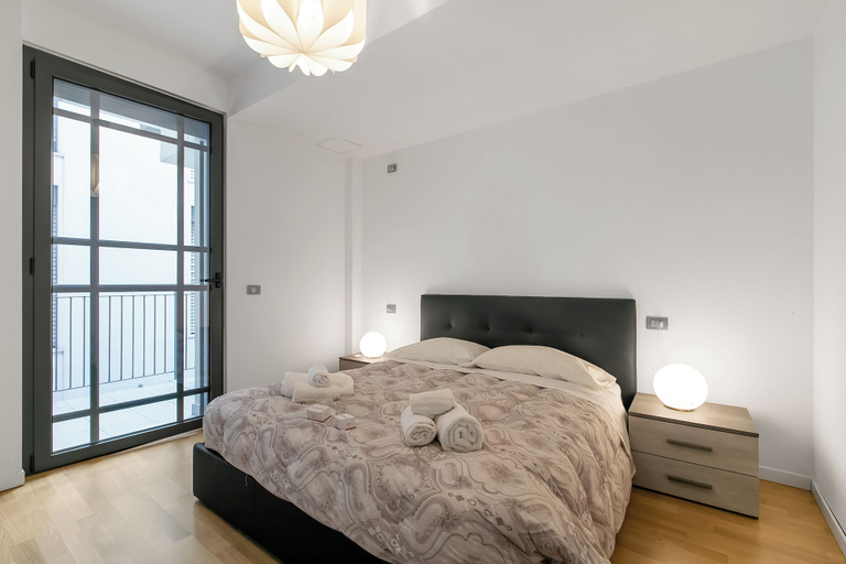 Room 2, Mediterranea Apartments, Savona