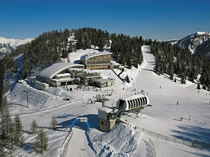 Others 2, Casa Ciclamino Val Di Sole 10 pax 7 Nights, Trento