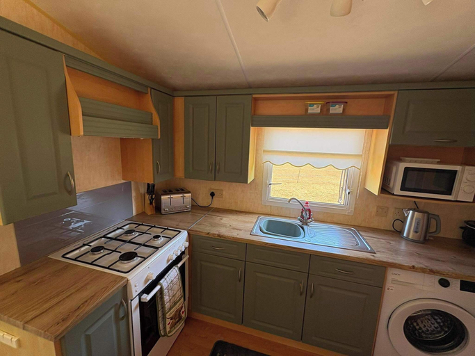 Private kitchen 4, Luxury Caravan - Adults Only, Lincolnshire