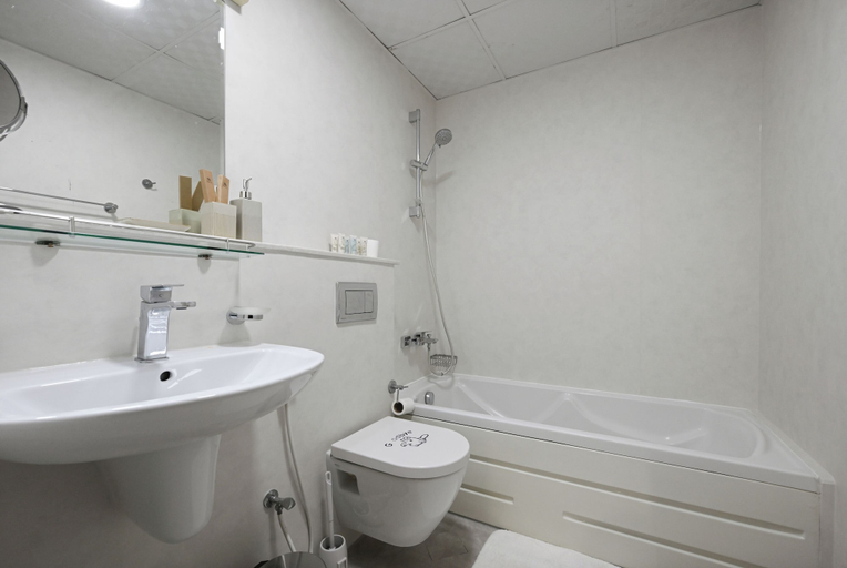 Bathroom 5, Bloomfields 1BR in Al Manara Tower, Dubai
