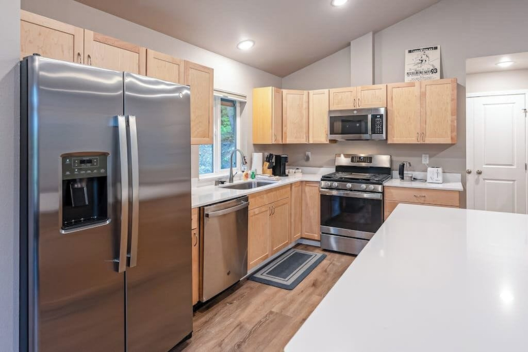 Interior 3, Full Duplex Staging Ground for Large Family Groups, Anchorage
