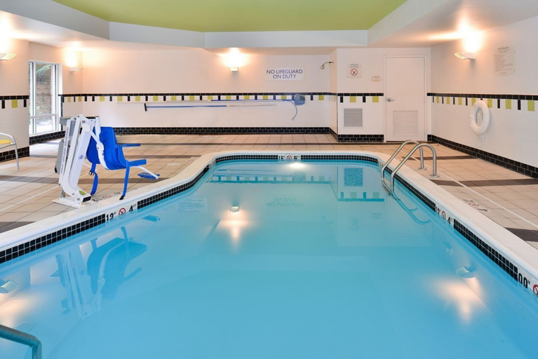 Sport & Beauty 5, Fairfield Inn & Suites by Marriott Asheboro, Randolph