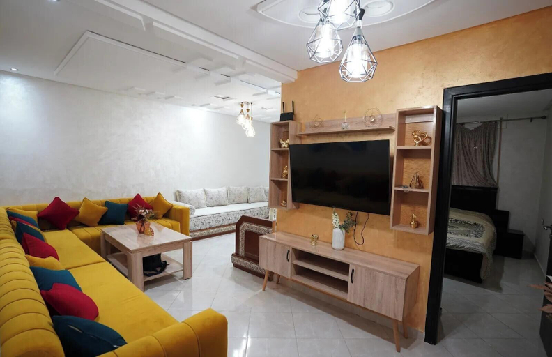 Living room 5, Charming Accessible Apartment in Martil, Morocco, Tétouan