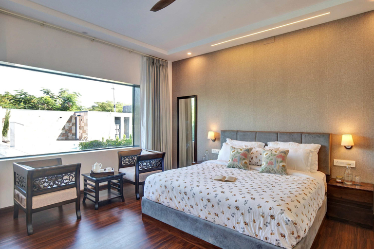 Room 2, The Horizon Villa by Viraalay - Premium 5bhk Villa, Udaipur