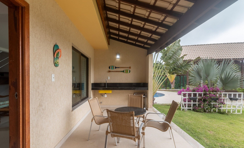 Outdoor dining 2, House in Cond. W/pool, 500 m From the Sea Atp0001, Porto Seguro