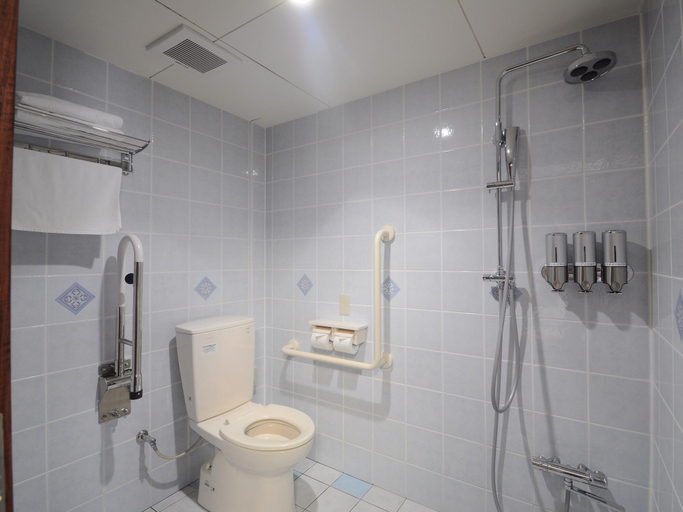 Bathroom 3, Hotel Kaiho Ishigakijima, Ishigaki