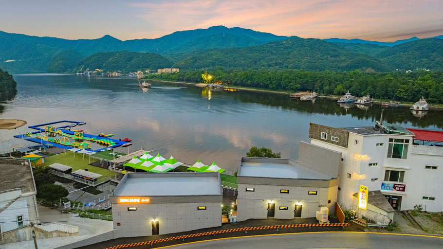 Exterior & Views 2, Gapyeong Sungshine Pension, Gapyeong