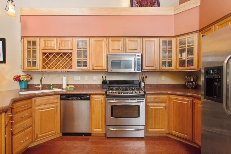 Interior 2, Contemporary Girdwood Townhome Across From Alyeska, Anchorage