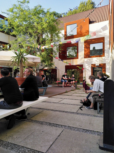 Exterior & Views 2, Snuffel Hostel, West-Vlaanderen