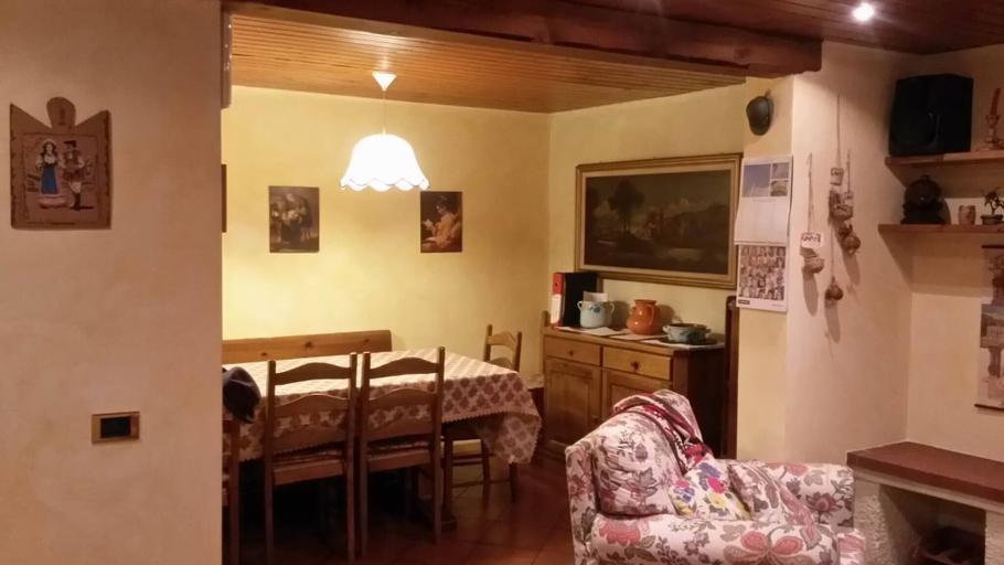 Others 3, Casa Ciclamino Val Di Sole 10 pax 7 Nights, Trento