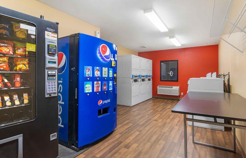 Food & Drinks 5, Extended Stay America Suites Savannah Midtown, Chatham