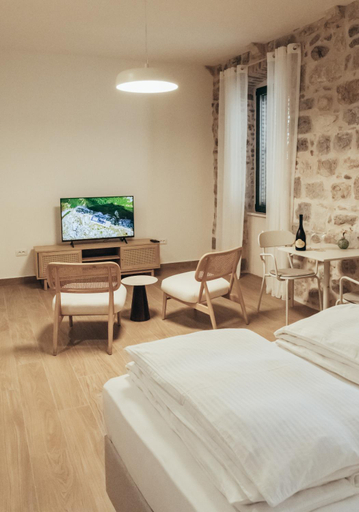 Bedroom 2, Nar Apartments