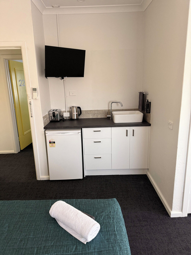 Others 5, Manning River Motel, Greater Taree