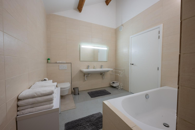Bathroom 3, Landlord bij Leuven, Vlaams Brabant