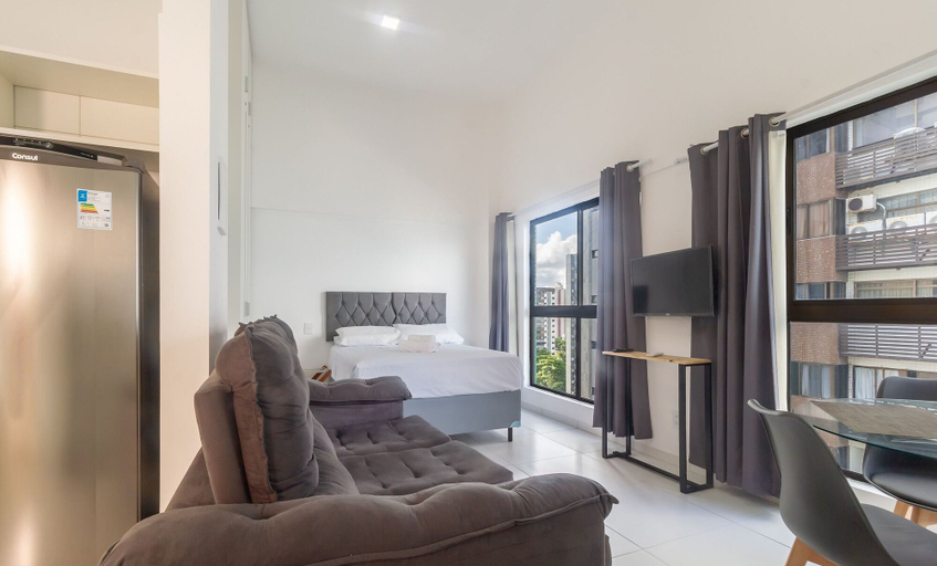Room 3, Modern Beachside Comfort in Boa Viagem - Iaa1004, Recife